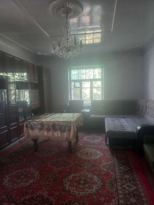 Продается дом 5-комнат, 8-соток