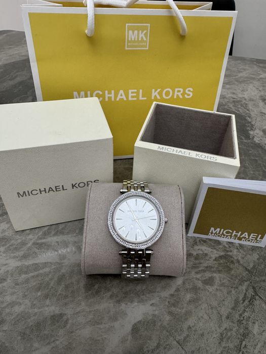 Часы Michael  Kors