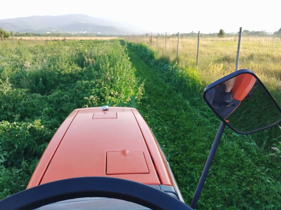 Услуги с трактор Кюстендил