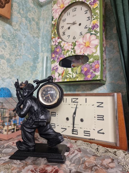 Часы каминные Хранитель времени