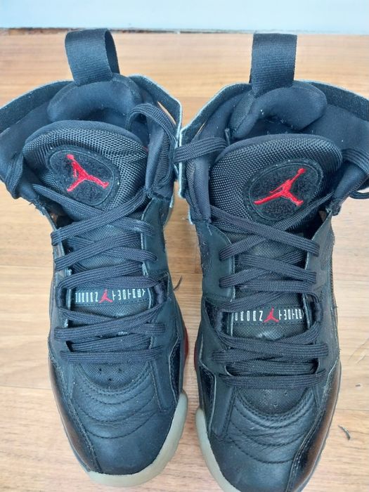 Jordan two tree in stare foarte buna