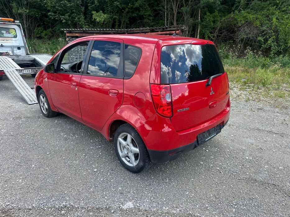 Mitsubishi Colt  2011 1.1 75 кс само на части