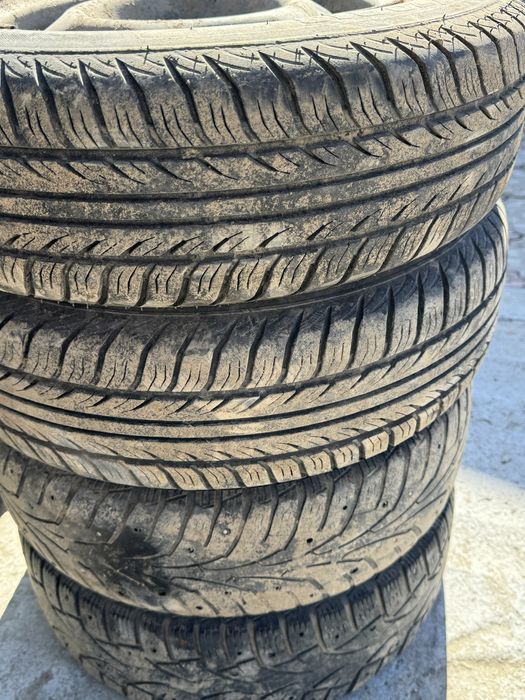Продам шины хорошем состаяние