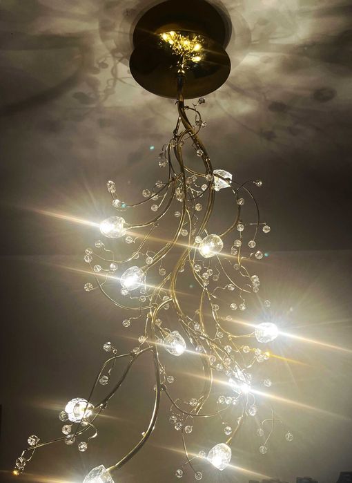 Superba lustra-finisaj auriu antichizat-ornamente cristal fin-Italia