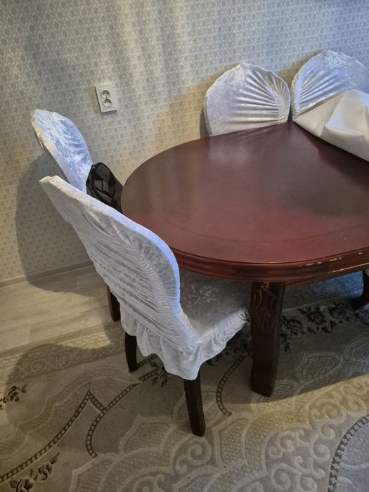 Мебель гостиная красивая.