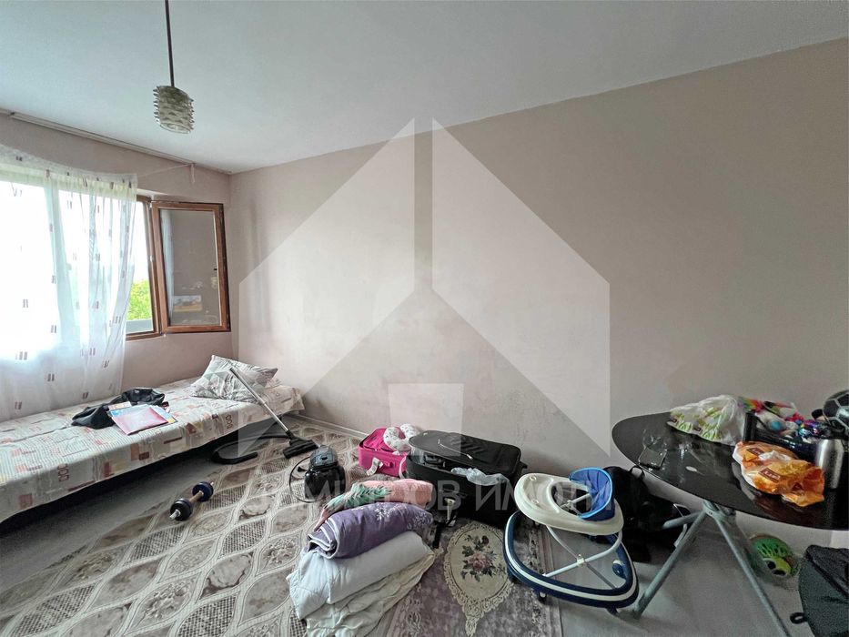 Продава се Едностаен апартамент в Нови пазар - 40 кв.м за 850 €/кв.м - Снимка #2