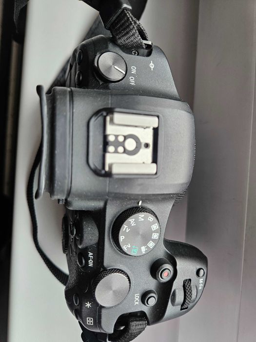 Камера Сanon EOS R6