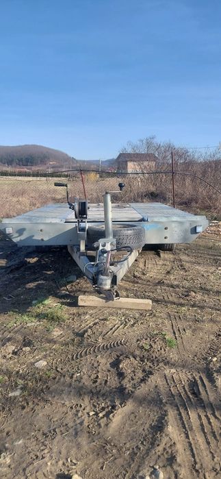 De vanzare trailer 2 axe