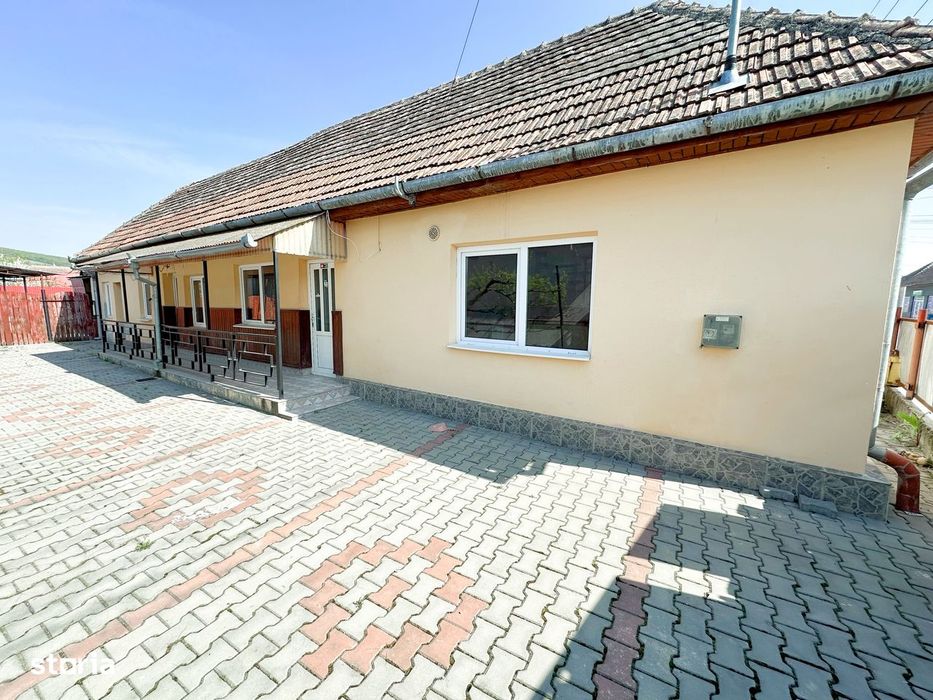 Casă de vânzare   Sat Crăiești , Adămuș