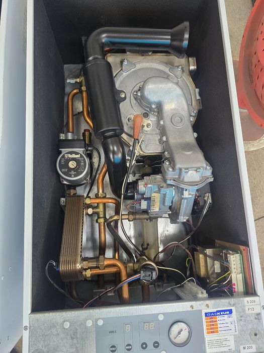 Vaillant конденсационный Двухконтурный газовый отопительный котел