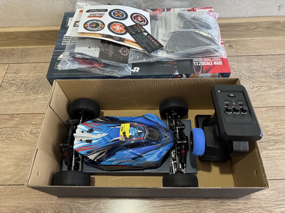 Акумулаторна кола с дистанционно. НОВА !!!