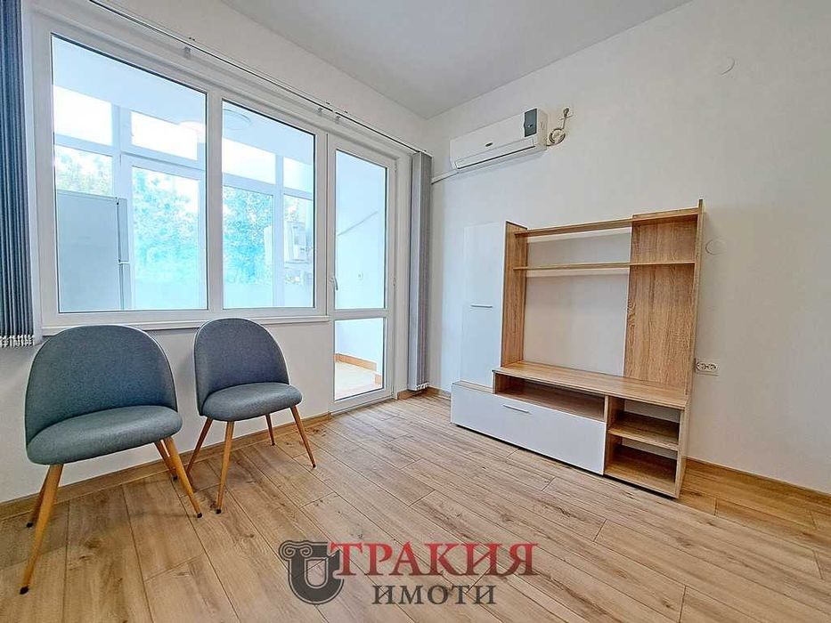 Дава се под наем Офис в Стара Загора, Център - 26 кв.м за 229.5 € - Снимка #3