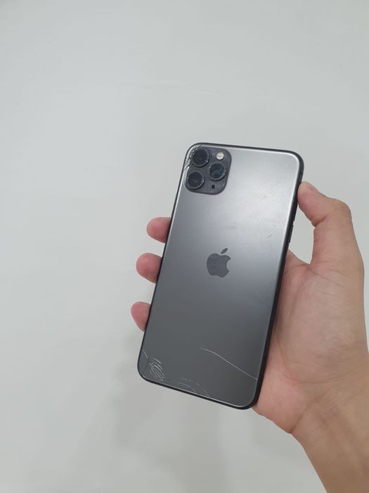 Обмен продажа Айфон 11 про мах