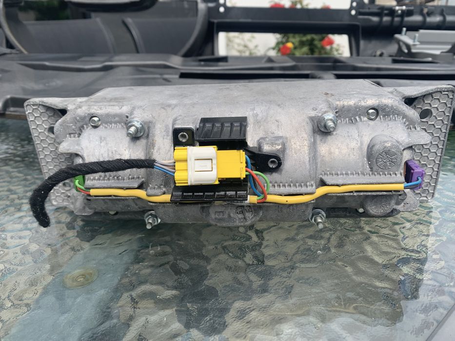 Plansa bord AUDI A4 B7 si B6 cu sau fara airbag