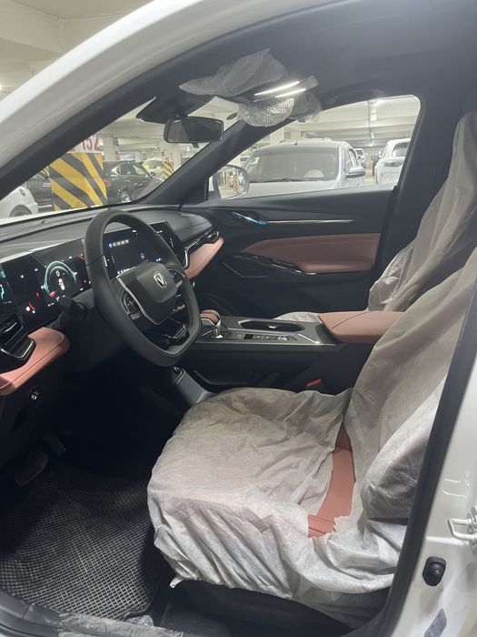 Changan X5  plus