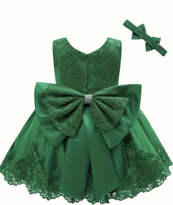 Продам новое платье елочки