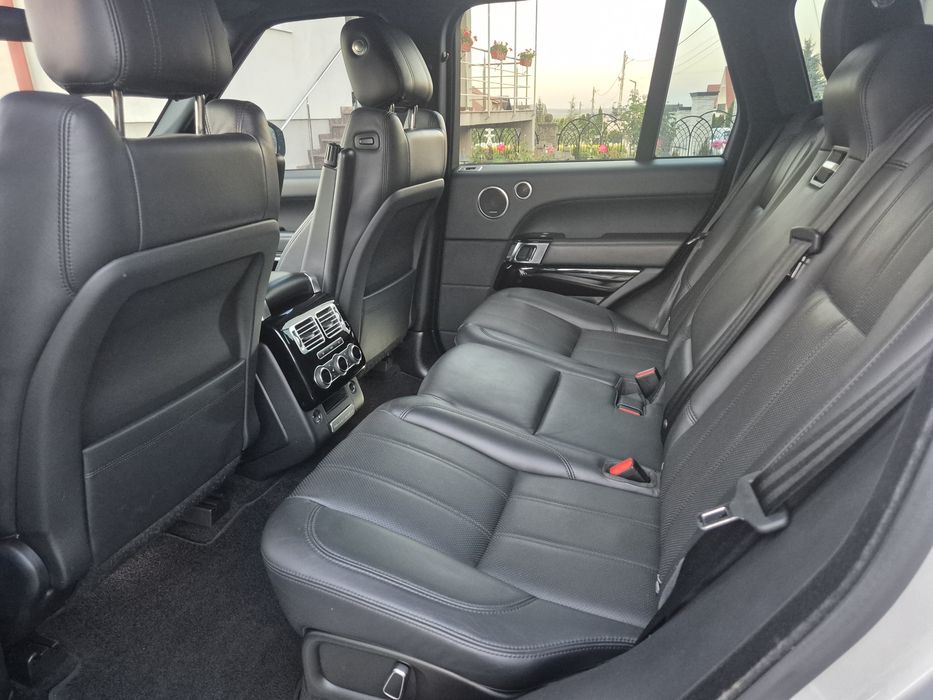 Land Rover Range Rover Vogue 3.0 diesel 258 CP