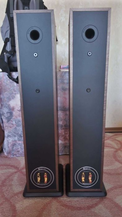 Тонколони Monitor Audio Bronze 5