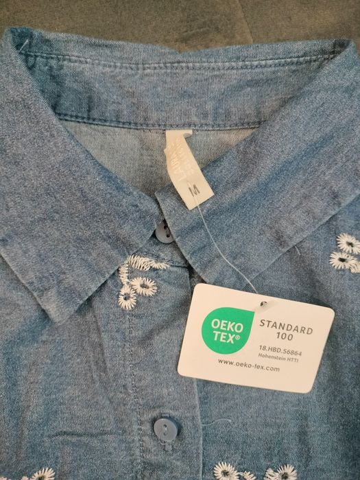 De vânzare compleu vară nou cu etichetă mărimea M