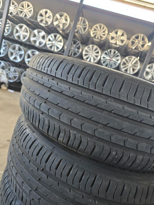 4 Броя 205/55/16 2xContinental 7mm 2xHankook 6,5mm