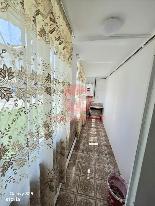 Apartament 2 Camere, Decomandat, Navodari