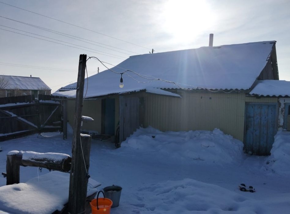 Продам дом в селе Енбек