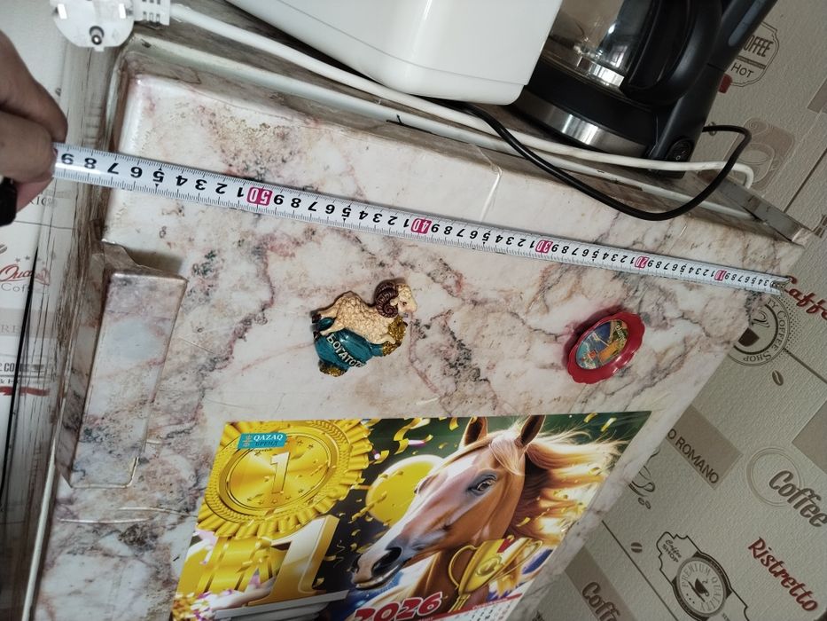 Продам холодильник,все работает!!!