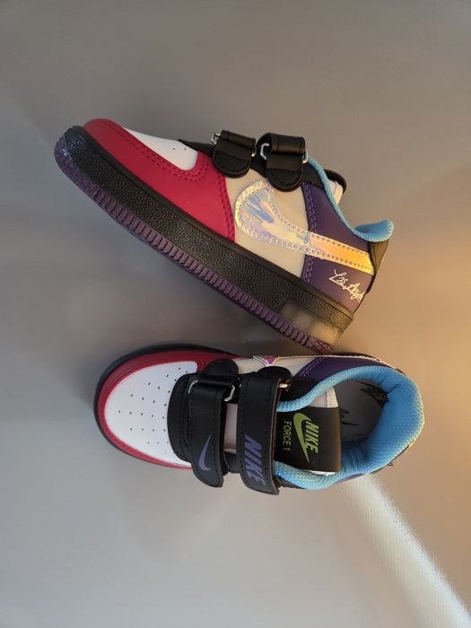 Adidasi NIKE pentru copii