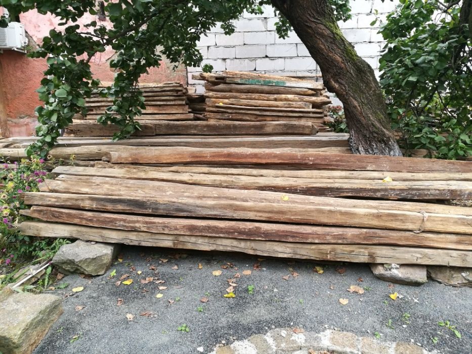 Grinzi Vechi Brad Si Stejar Lemn pentru prelucrare de peste 130 ani !