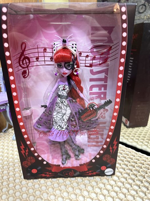 Продам куклу  монстр хай!