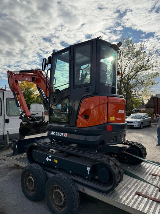 Prestări servicii miniexcavator
