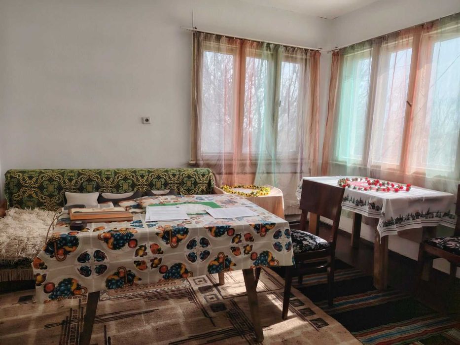 Продава се Къща в Козлодуй - 233 кв.м за 263 €/кв.м - Снимка #3