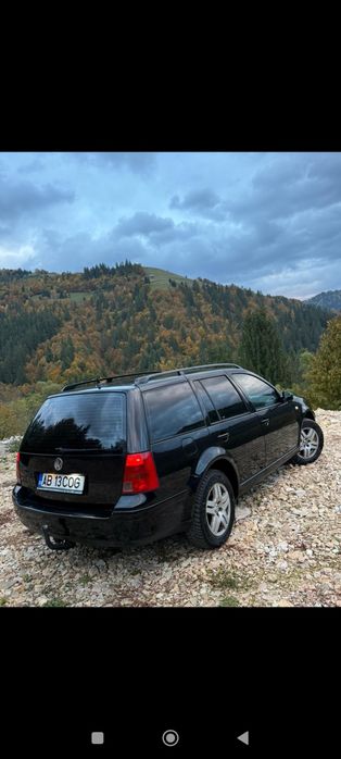 Vând Golf 4/4×4 101 CP