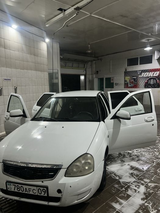 Lada PRIORA хэчбек