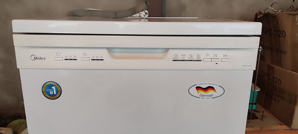 Посудомоечная машина Midea