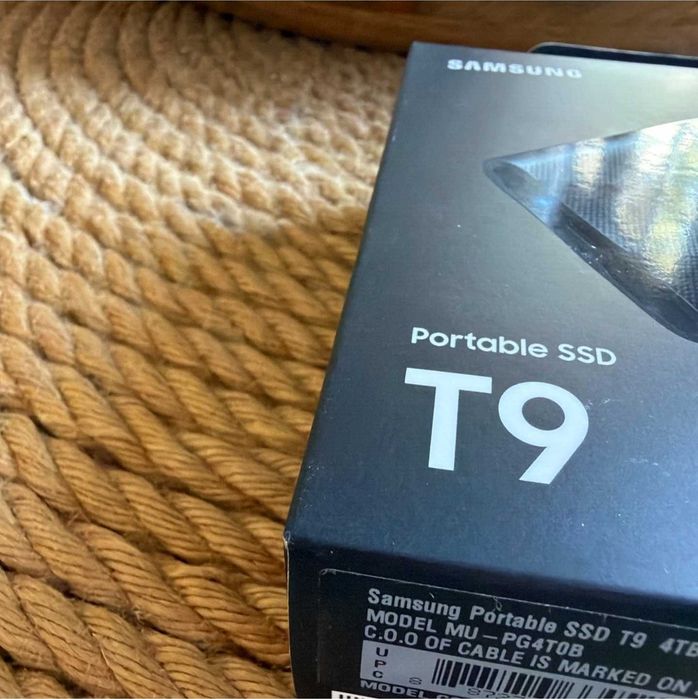 Samsung Portable SSD T9 4TB - НОВЫЙ