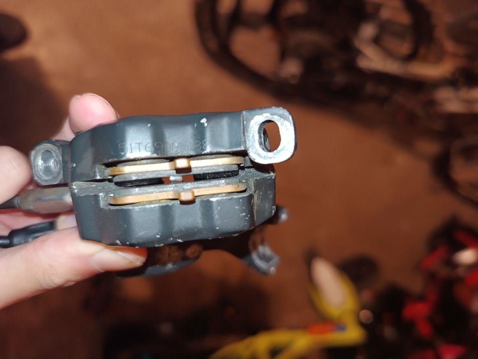 Frână față  avid code in 4 pistoane freeride
