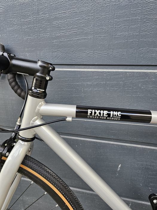 Bicicleta Șosea Fixie Inc mărimea 55 nouă