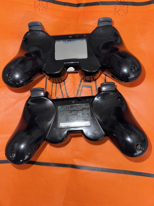 PS 3 jostik orginal sotiladi srochno