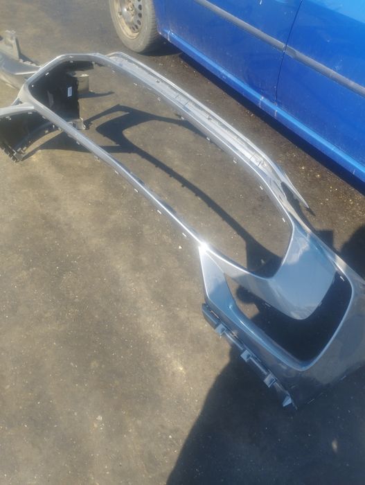 Bara fata MG ușor atinsa