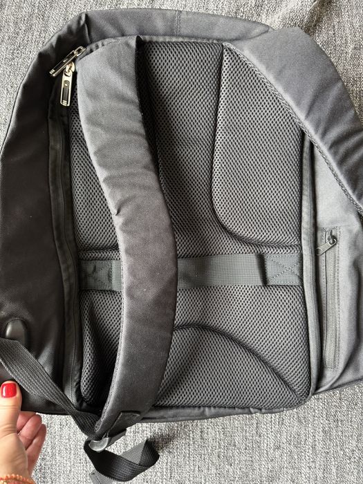 Раница против кражба Swiss Peak