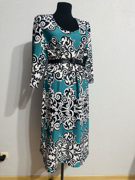 продам новые платья