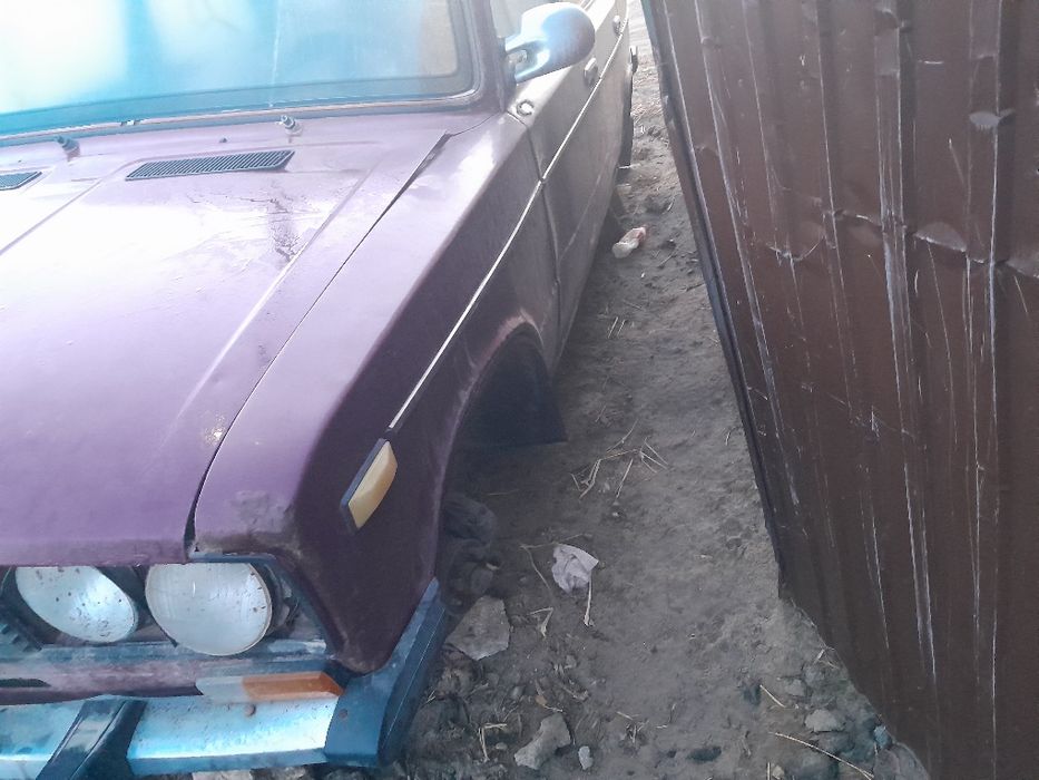 Продам на запчасти 2106