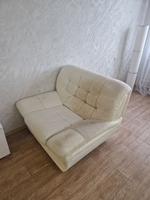 Мягкое кресло бу