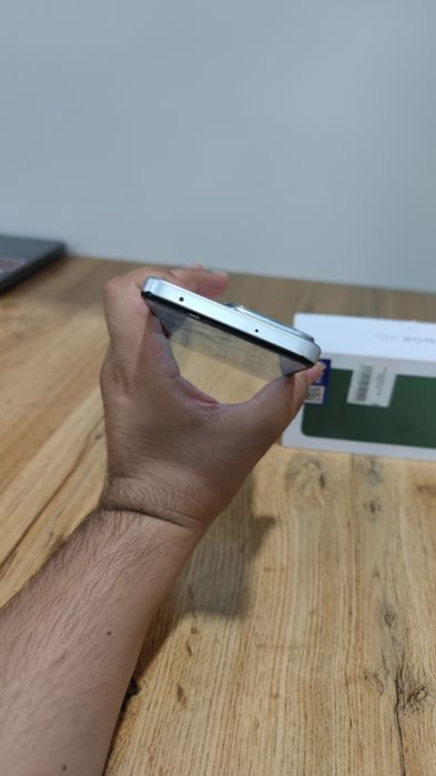 Tez va arzon narxlarda sotiladi telefon HONOR X7c 8/256 Holati yaxshi