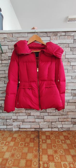 Зимно дамско яке Zara
