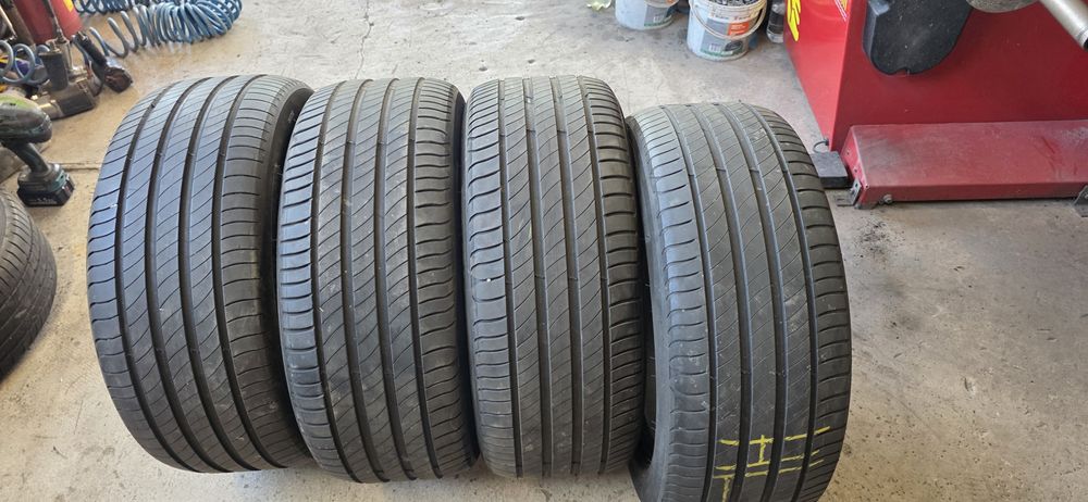 245.45.18 Michelin