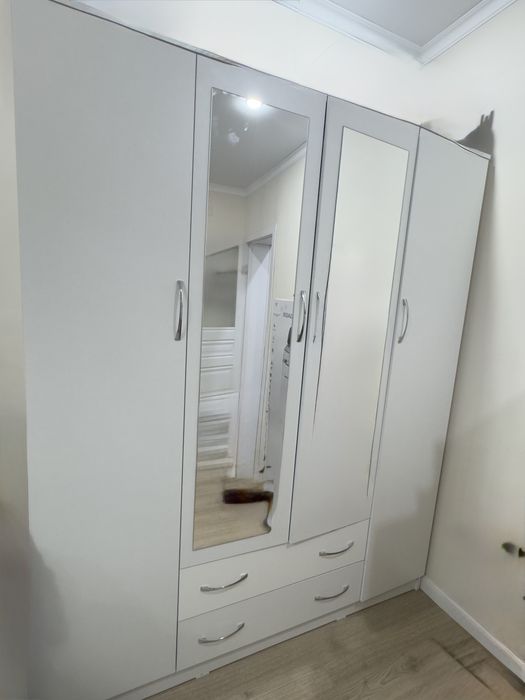 Продаю Шкаф