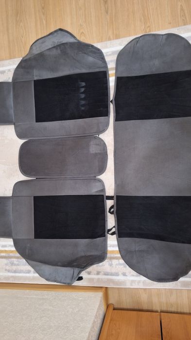 Продам чехол хорошыий