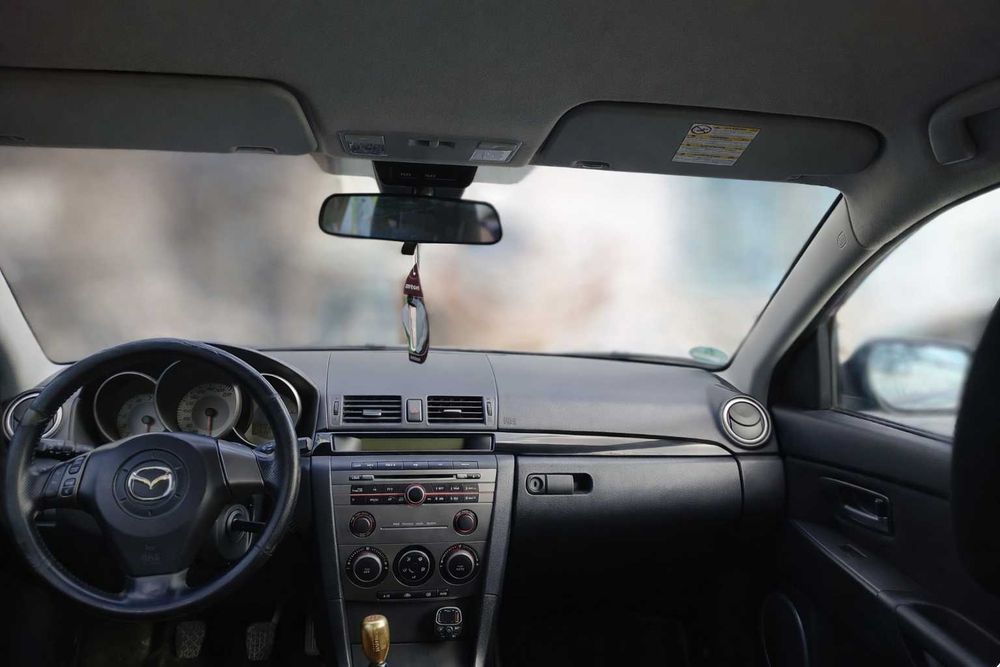 Vând mazda3 2007